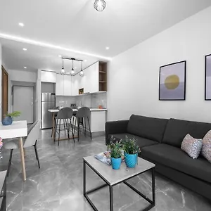 Floral, Nilie Hospitality Mgmt Θεσσαλονίκη